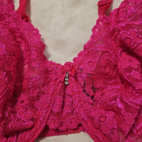 Pink Floral Lace‎ Underwire Bra - Picture 2 of 5